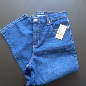 NWT Gloria Vanderbilt Amanda size 8 Capri